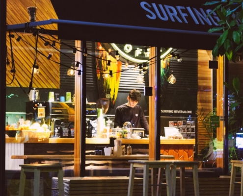 Choosing the right commercial coffee machine for your café