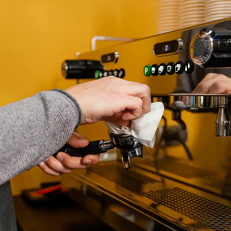 Coffee Machine Cleaning & Maintenance Coffee Machine Cleaning & Maintenance